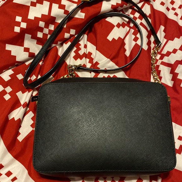 Michael Kors Cross Body - Picture 4 of 4